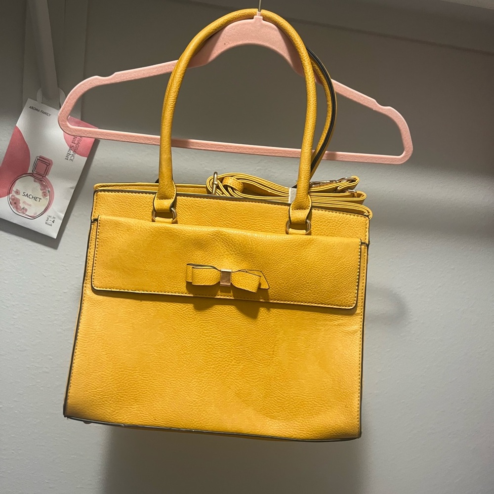 Shoe Dazzle Yellow Bow Accent Satchel